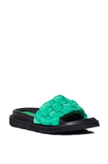AZALEA WANG BEE FLAT SANDAL IN GREEN