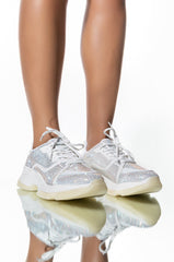 AZALEA WANG DIAMOND EYES FLAT SNEAKER IN WHITE