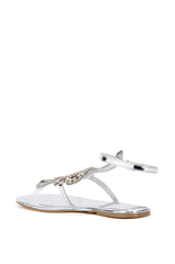 AZALEA WANG ESTRELLA FLAT SNAKE SANDAL IN SILVER