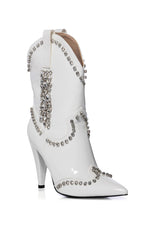 AZALEA WANG FREIDA EMBELLISHED BOOTIE IN WHITE