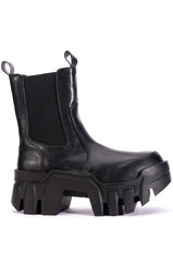 AZALEA WANG KELIANNA CHUNKY BOOT IN BLACK