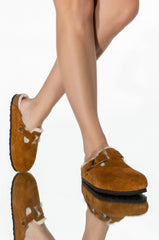 BIRKENSTOCK BOSTON SHEARLING SANDAL IN TAN