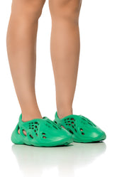 SUPERBASS FLATFORM SNEAKER IN GREEN