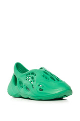 SUPERBASS FLATFORM SNEAKER IN GREEN