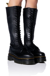 DR MARTENS AUDRICK 20 EYE BOOT NAPPA LUX