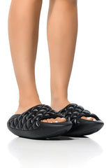 EGOMAR QUILTED DESIGN SLIP ON SANDAL IN BLACK