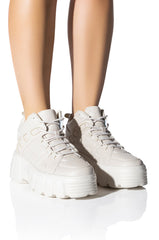 EVELYN BEIGE SNEAKER