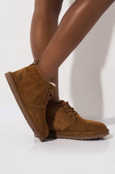 SEXY CASUAL FLAT CHESTNUT