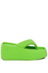 VERONICA BASIC FLATFORM FLIP FLOP SANDAL IN LIME