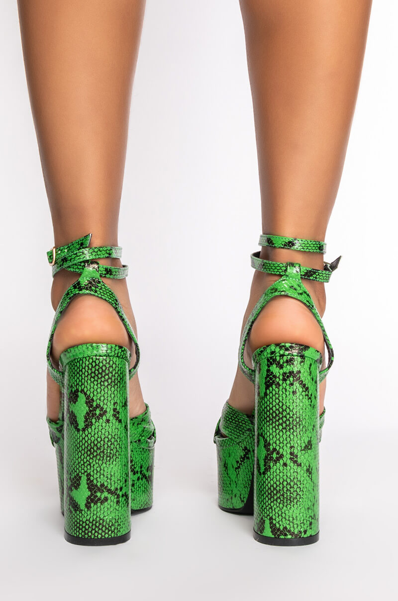 AZALEA WANG JUMP RIGHT IN CHUNKY SANDAL IN SNAKE