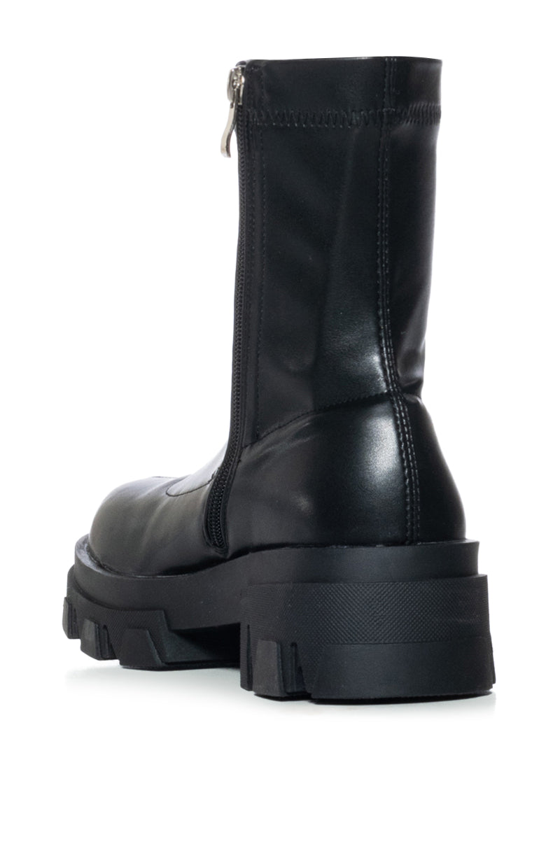 AZALEA WANG KNOXTON DENIM BOOT