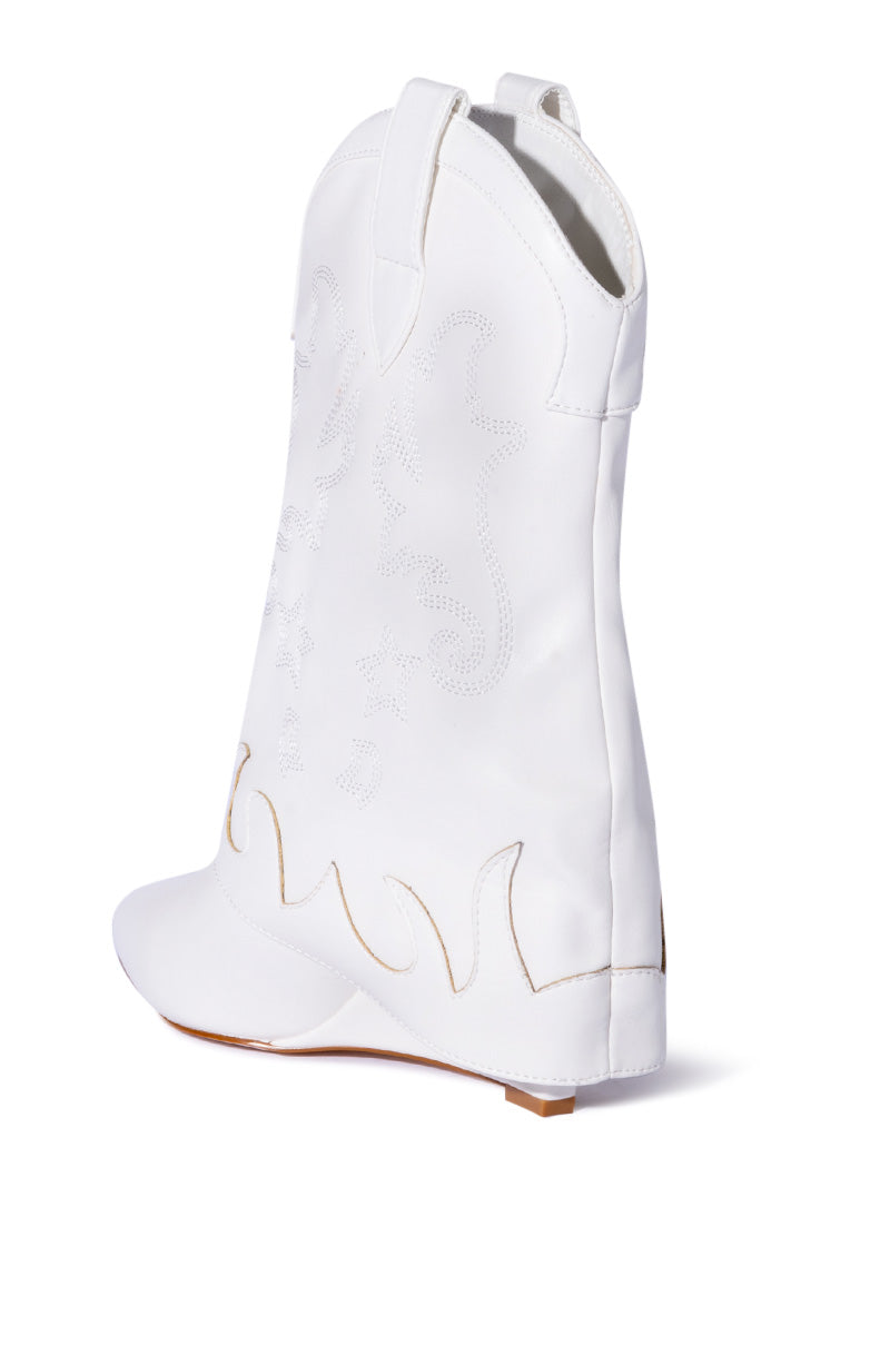 AZALEA WANG SEA FOLD OVER BOOT IN WHITE