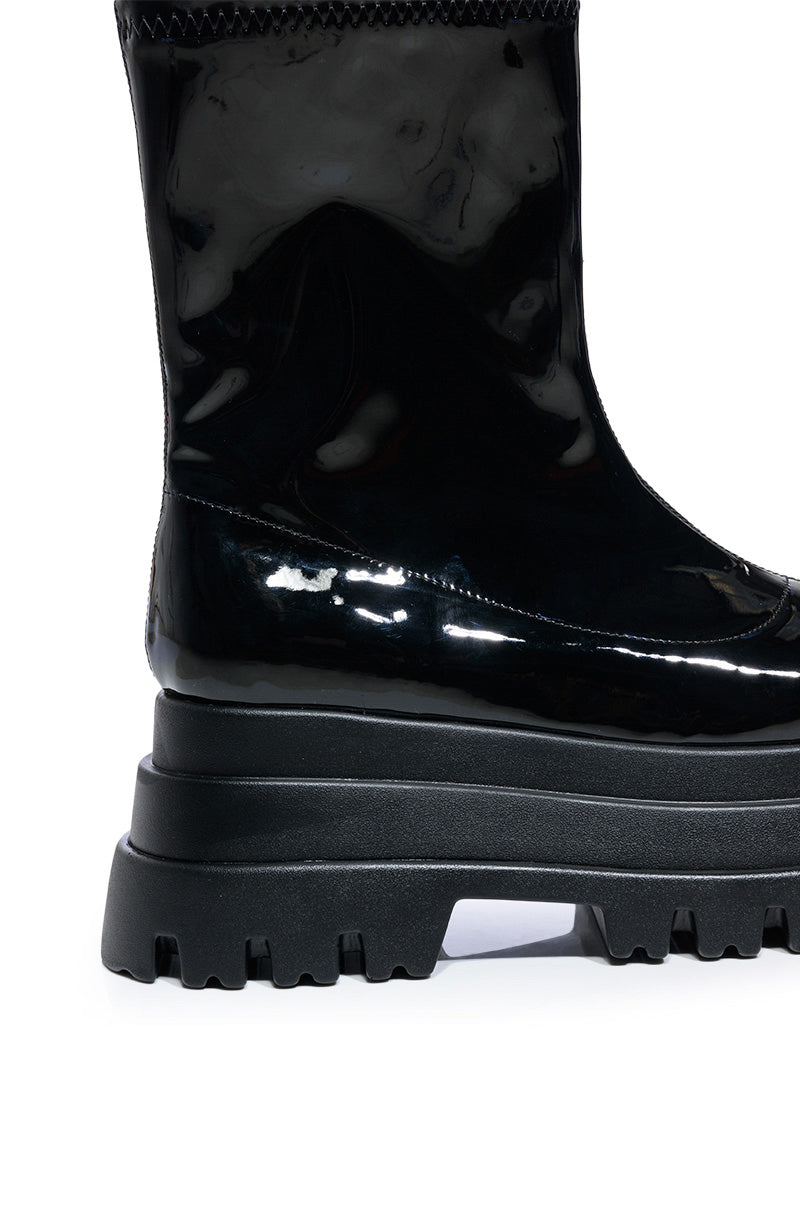 AZALEA WANG RUSH PATENT FLATFROM BOOT IN BLACK