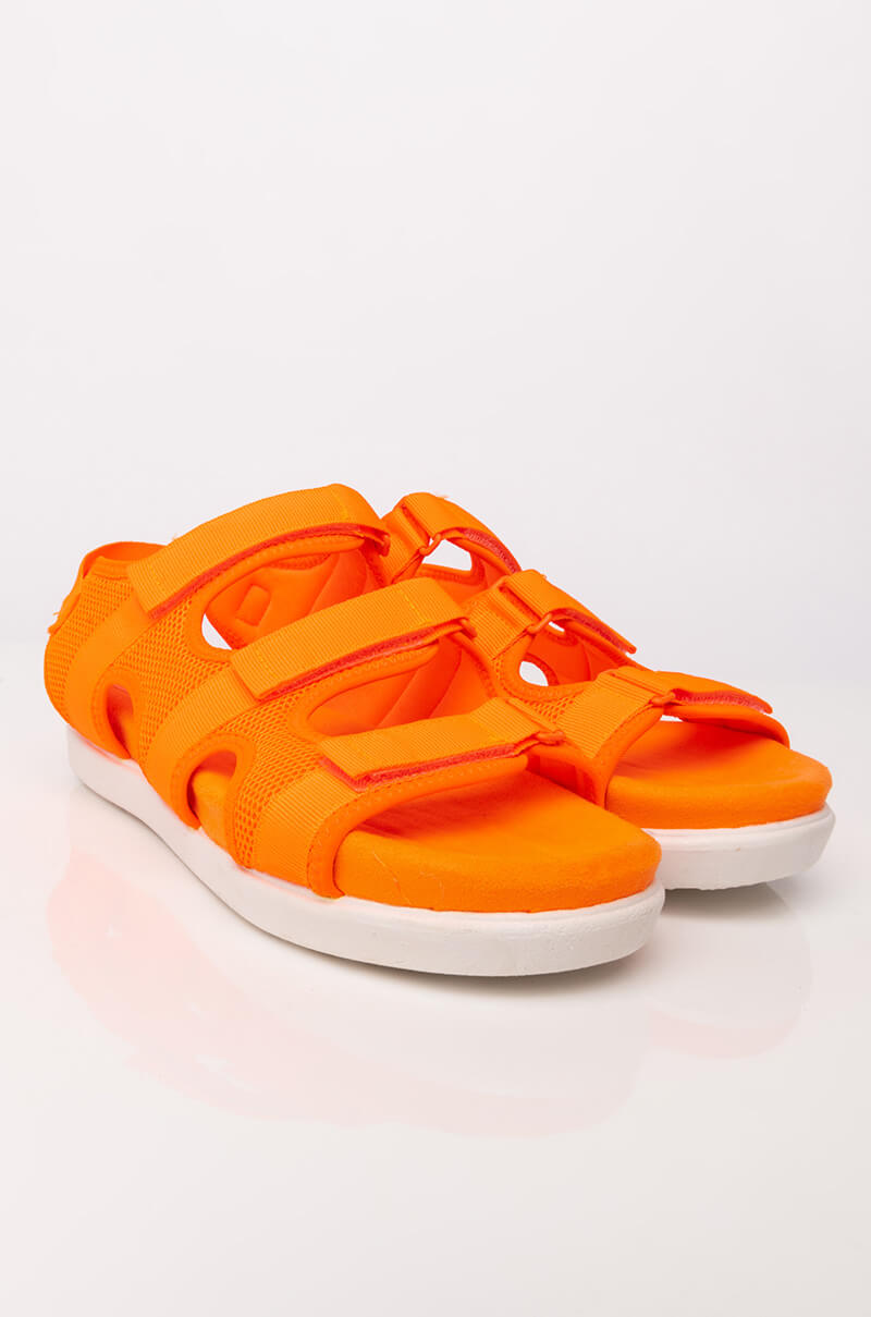 LET'S RIDE FLATFORM SANDAL