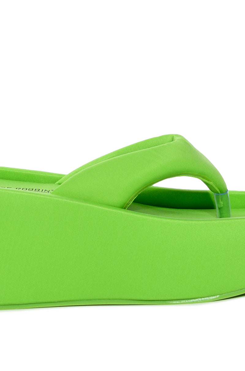 VERONICA BASIC FLATFORM FLIP FLOP SANDAL IN LIME